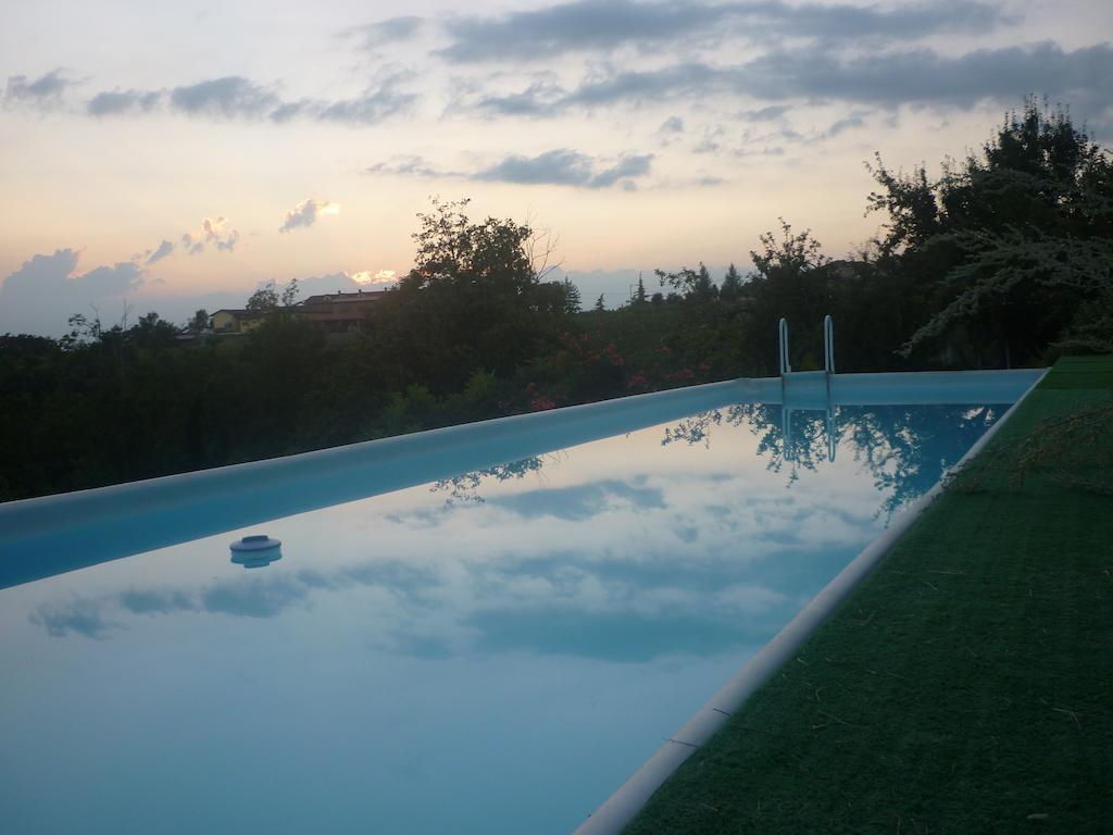 Art Peace And Food Hotel Villanova d'Asti Esterno foto